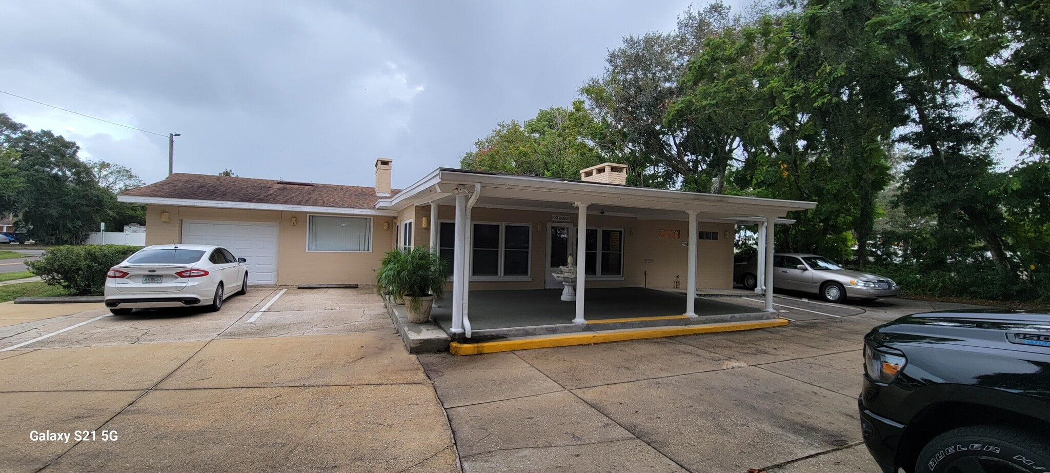 1025 W New York Ave, Deland, FL à louer Photo intérieure– Image 1 sur 5