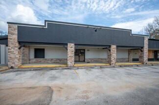 Plus de détails pour 211 S Magnolia St, Woodville, TX - Local d’activités à vendre
