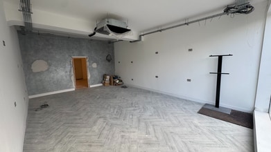 273-279 High Rd, Loughton à louer Photo intérieure– Image 2 sur 6