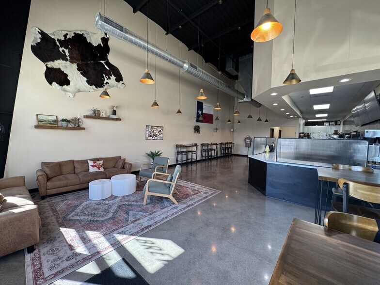15082 FM 1957, San Antonio, TX à louer - Photo de l’immeuble – Image 1 sur 17