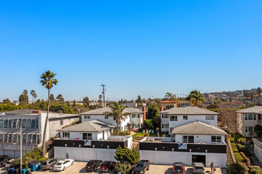 124-128 Palos Verdes Blvd, Redondo Beach, Redondo Beach, CA à vendre - Photo de l’immeuble – Image 3 sur 31