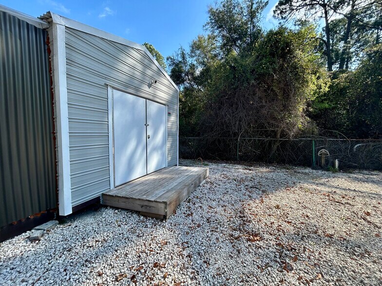 13957 Mount Pleasant Rd, Jacksonville, FL à louer - Photo de l’immeuble – Image 3 sur 12