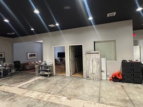 2415 N Albany Ave, Tampa, FL à louer Photo intérieure– Image 1 sur 4
