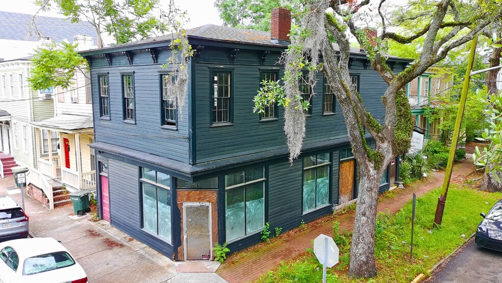 222 W Duffy St, Savannah, GA à louer - Photo de l’immeuble – Image 2 sur 10