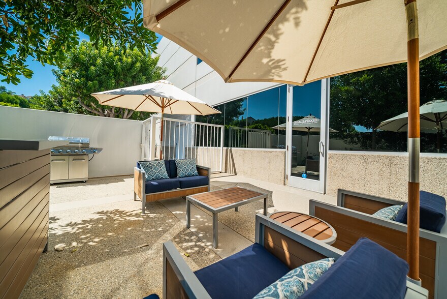 6B Liberty, Aliso Viejo, CA à louer - Photo de l’immeuble – Image 2 sur 23