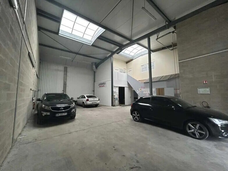 Local d’activités dans Stains à louer - Photo intérieure – Image 3 sur 7