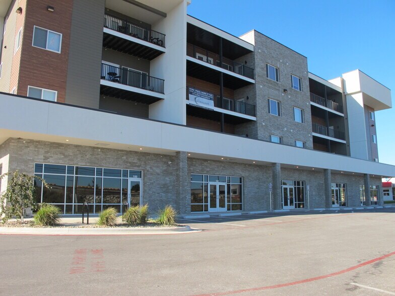 2620 W Sunshine St, Springfield, MO à louer - Photo de l’immeuble – Image 2 sur 2