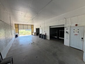 4295 Banner Rd, Noble, OK à vendre Photo intérieure– Image 2 sur 13