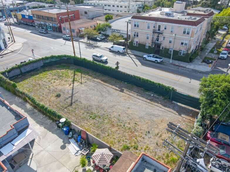 4401 Melrose Ave, Los Angeles, CA à vendre - Photo de l’immeuble – Image 1 sur 20