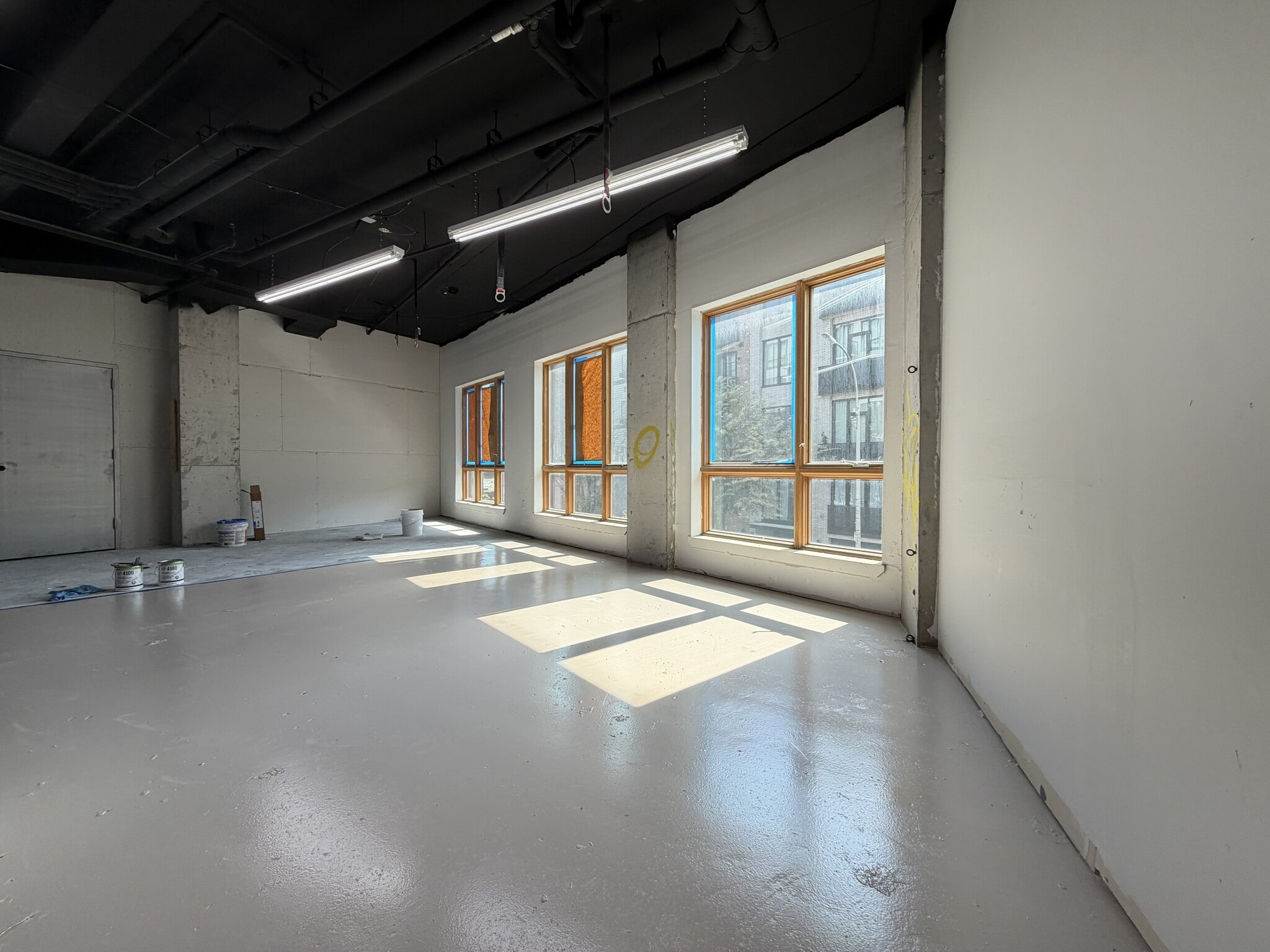 411 Meeker Ave, Brooklyn, NY à louer Photo intérieure– Image 1 sur 14