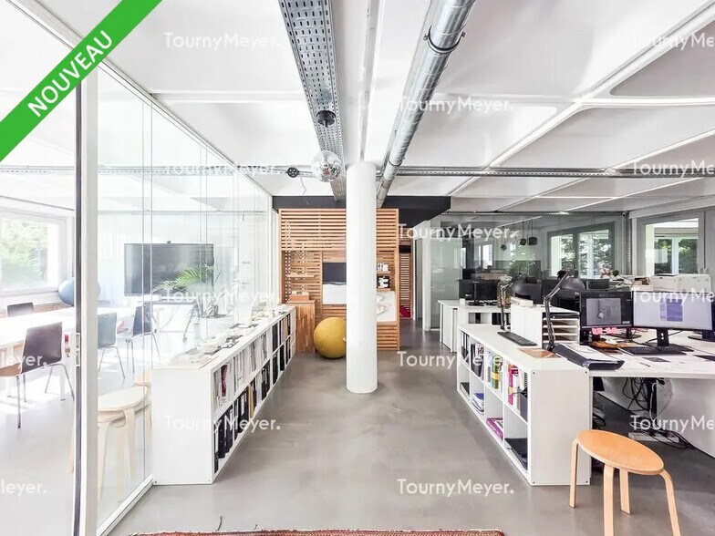Bureau dans Rennes à louer - Photo de l’immeuble – Image 2 sur 9