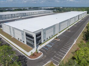 Pritchard Rd, Jacksonville, FL à louer Photo de l’immeuble– Image 2 sur 7