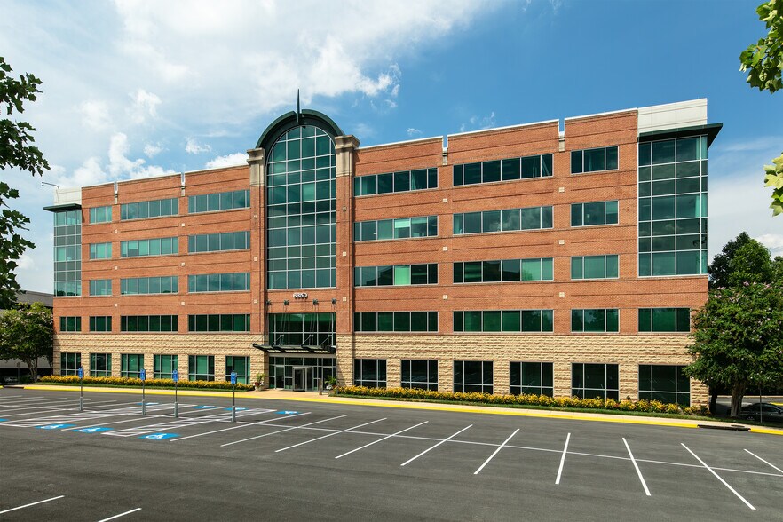 6350 Walker Ln, Alexandria, VA à louer - Photo de l’immeuble – Image 3 sur 23