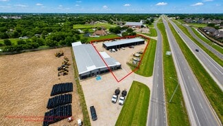Plus de détails pour 2201 W Parkway St, Groves, TX - Industriel/Logistique à louer