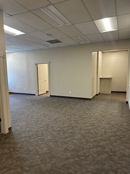 1610 Commercial Ave, Anacortes, WA à louer - Photo de l’immeuble – Image 3 sur 11
