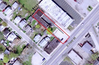 495 N Perry St, Pontiac, MI - VUE AÉRIENNE  vue de carte