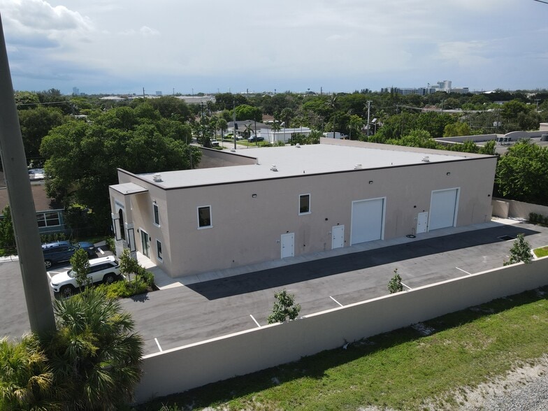 684 SW 7th Ter, Dania Beach, FL à louer - Aérien – Image 2 sur 9