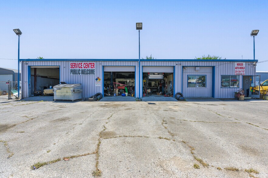 1450 W Main St, Merced, CA à vendre - Photo de l’immeuble – Image 2 sur 32