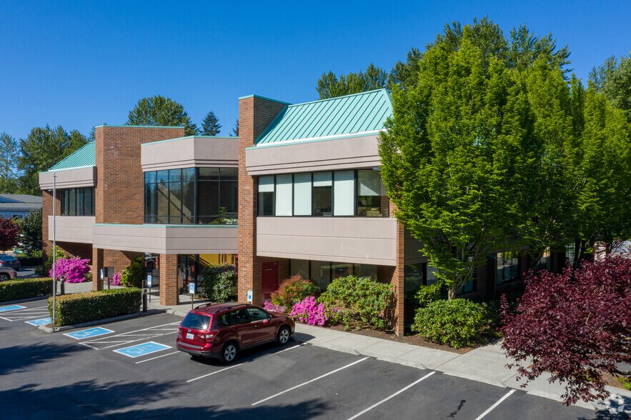 6101 200th St SW, Lynnwood, WA à louer - Photo de l’immeuble – Image 2 sur 5