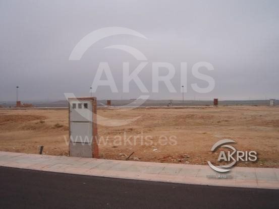 Zona Mocejón portefeuille de 3 biens à vendre sur LoopNet.fr - Photo de l’immeuble – Image 2 sur 5