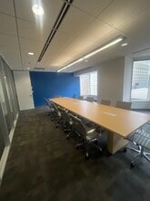 425 S Financial Pl, Chicago, IL à louer Photo de l’immeuble– Image 2 sur 5