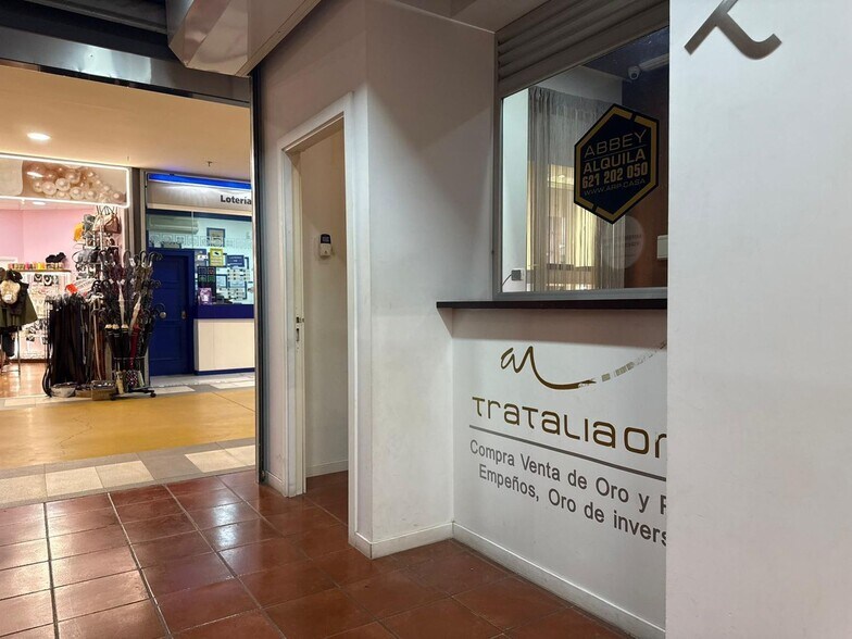 Calle Maestro Amado Morán, 1, Gijón, Asturias à vendre - Photo de l’immeuble – Image 3 sur 30