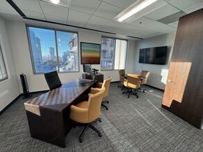 3050 Peachtree Rd NW, Atlanta, GA à louer Photo de l’immeuble– Image 2 sur 9