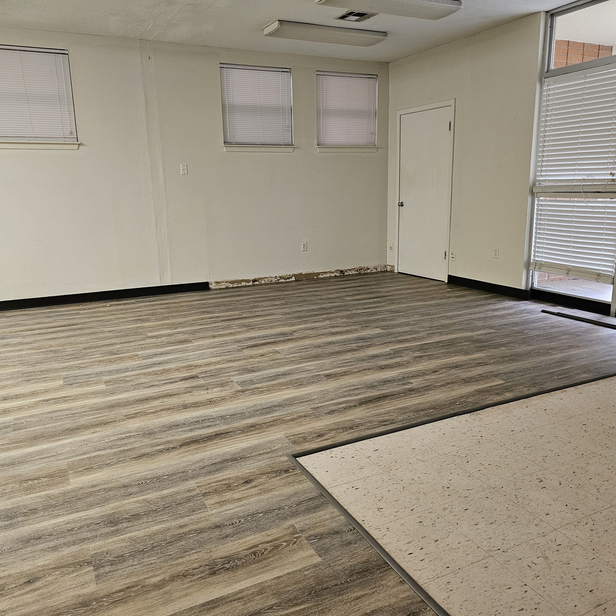 500-512 Roderick St, Morgan City, LA à louer Photo de l’immeuble– Image 1 sur 5