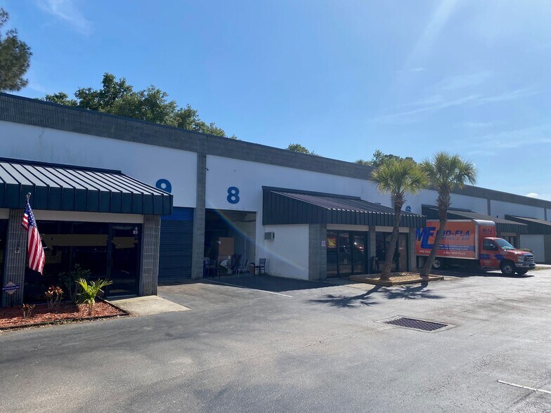 700 S John Rodes Blvd, Melbourne, FL à vendre - Photo de l’immeuble – Image 3 sur 3