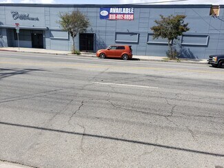 Plus de détails pour 14837 Oxnard St, Van Nuys, CA - Industriel/Logistique à louer