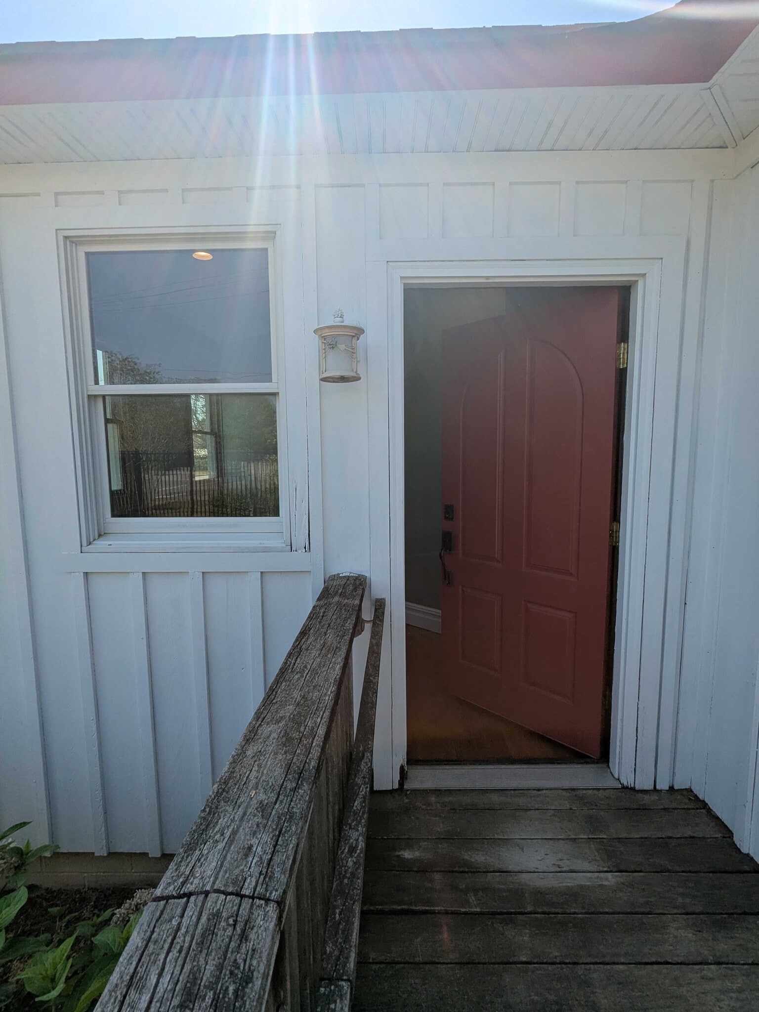 209 Marcy Ave, Riverhead, NY à louer Photo intérieure– Image 1 sur 4
