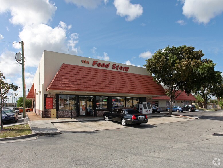 1020-1040 W Prospect Rd, Fort Lauderdale, FL à louer - Photo principale – Image 2 sur 2