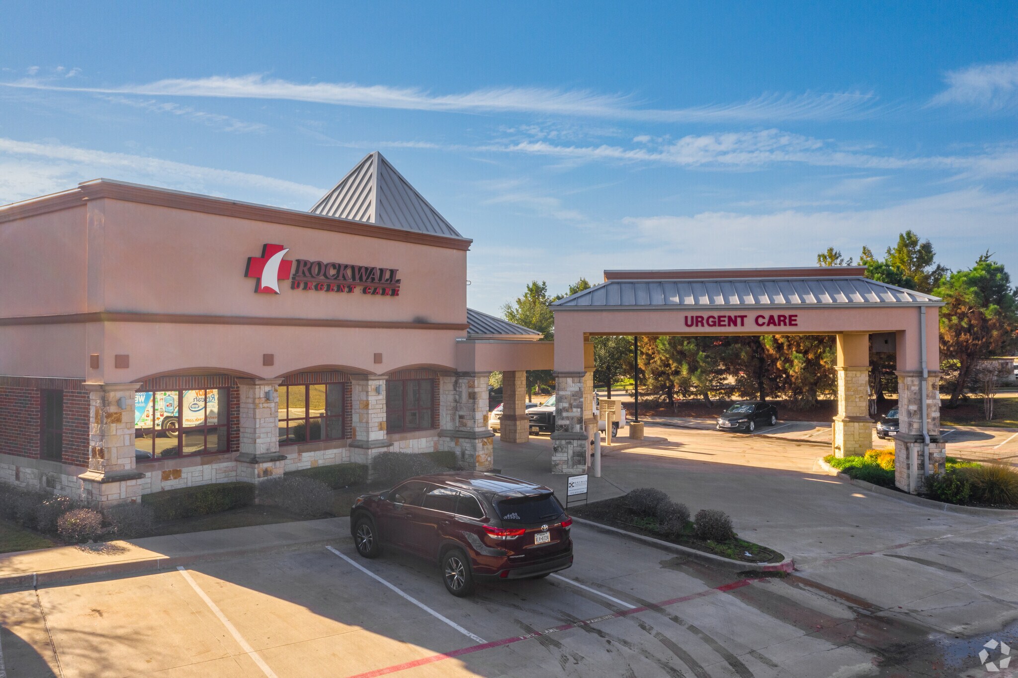 810 E Ralph Hall Pky, Rockwall, TX à louer Photo principale– Image 1 sur 6