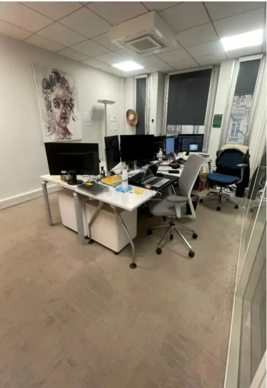 Bureau dans Paris à louer Photo de l’immeuble– Image 1 sur 1