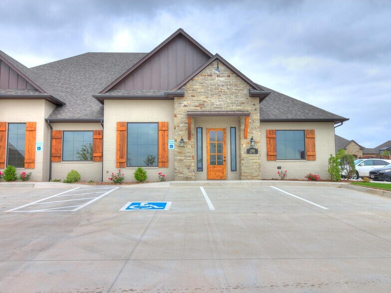 4331 Adams, Norman, OK à louer - Photo de l’immeuble – Image 3 sur 24