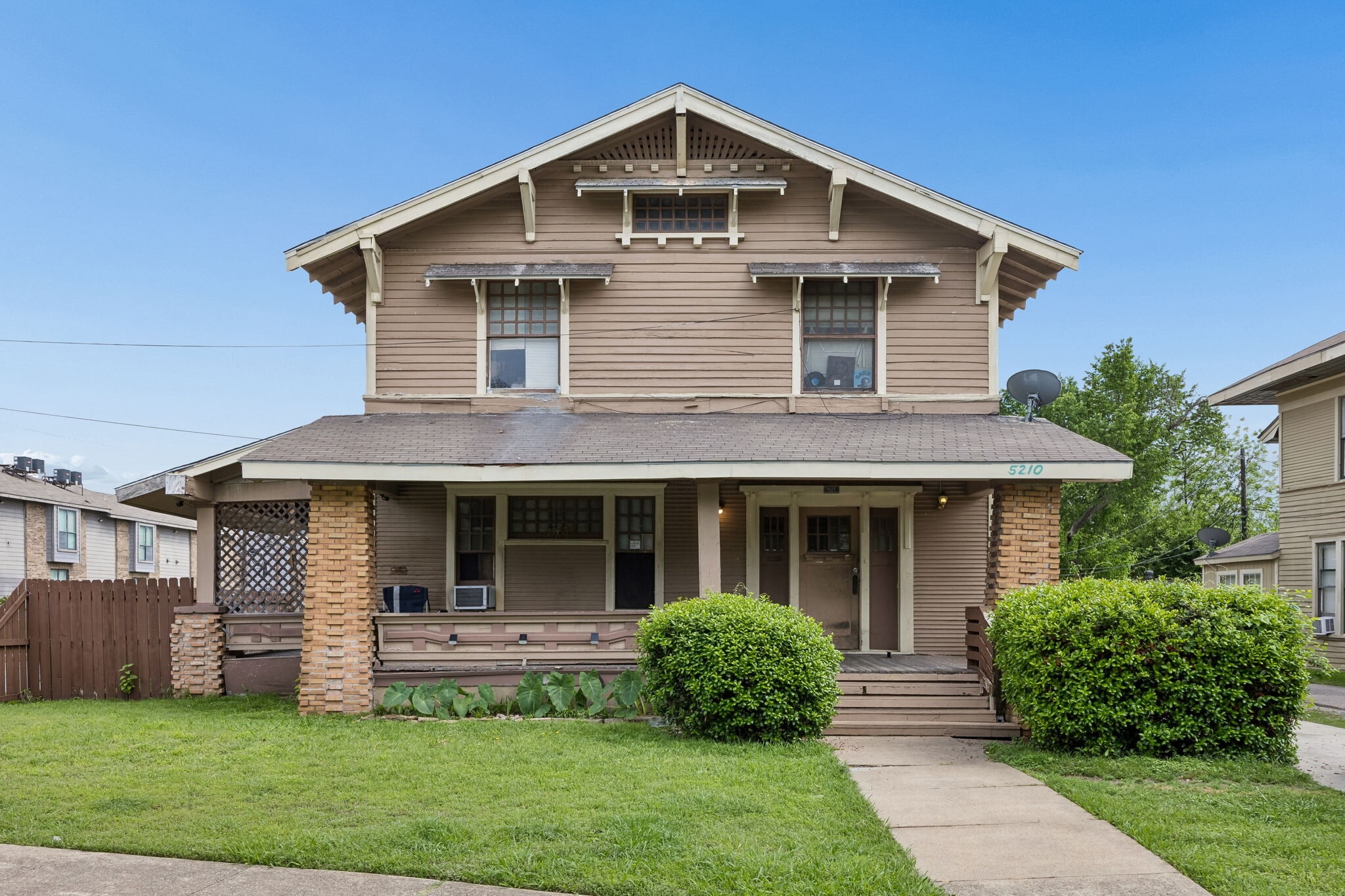 5210 Reiger Ave, Dallas, TX à vendre Photo principale– Image 1 sur 10