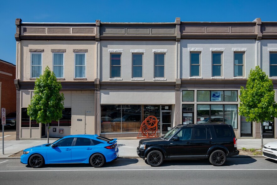 1641 W Broad St, Richmond, VA à vendre - Photo de l’immeuble – Image 2 sur 35