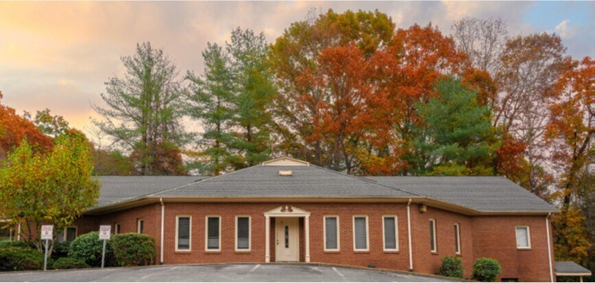 1170 W Medical Court Dr, Marion, NC à vendre Photo principale– Image 1 sur 12