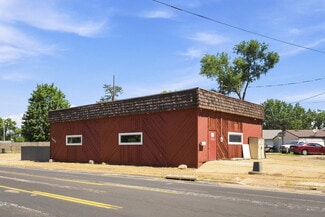Plus de détails pour 2025 Hickory Grove Rd, Davenport, IA - Local commercial à vendre