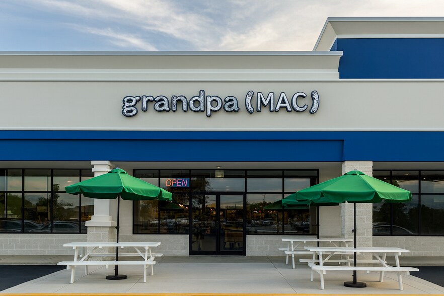 18756 Coastal Hwy, Rehoboth Beach, DE à vendre - Photo principale – Image 1 sur 24