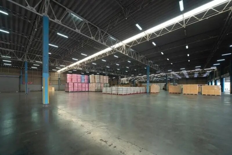 Local d'activités dans Villefranche-sur-Saône à vendre - Photo de l’immeuble – Image 2 sur 8