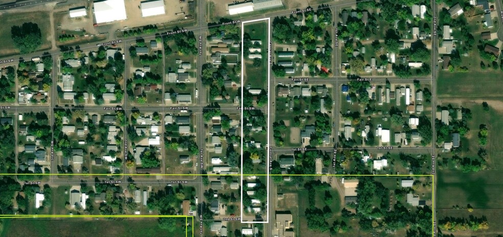 301 Central S ave, Beulah, ND à vendre - Photo principale – Image 1 sur 39