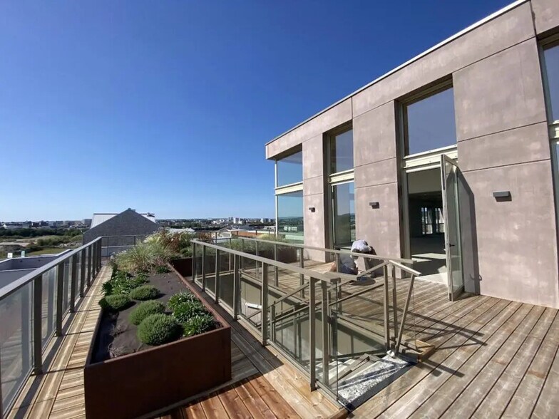 Bureau dans Rouen à louer - Photo de l’immeuble – Image 2 sur 4