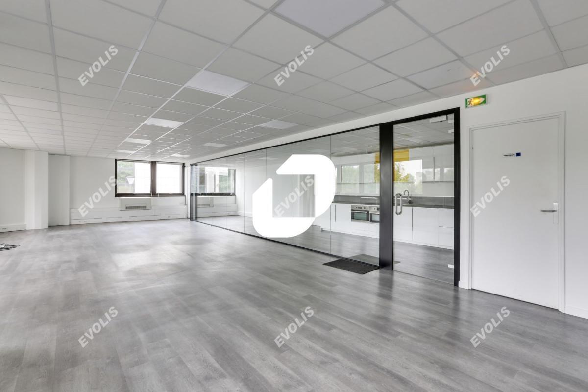Bureau dans Lognes à louer Photo intérieure– Image 1 sur 11
