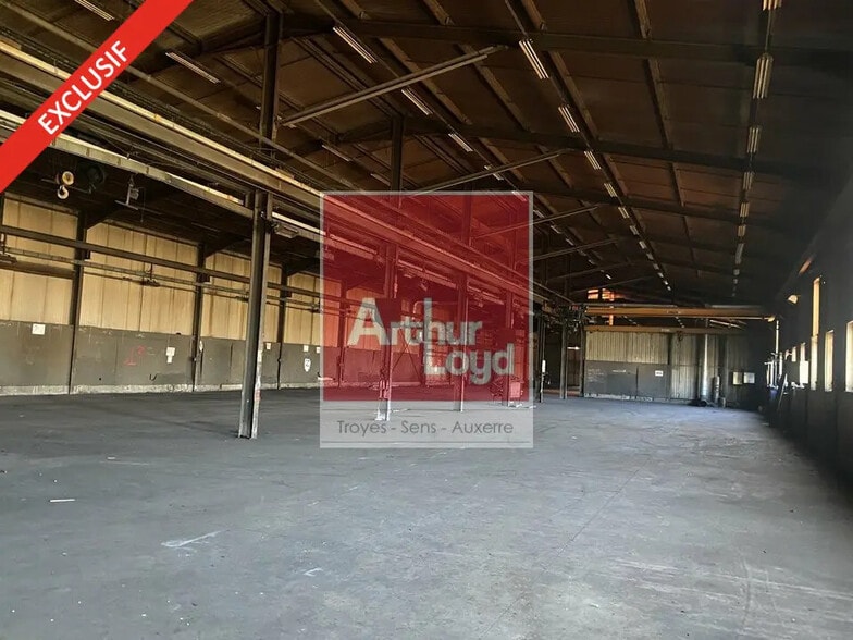 Industriel/Logistique dans Barberey-Saint-Sulpice à louer - Photo de l’immeuble – Image 1 sur 10