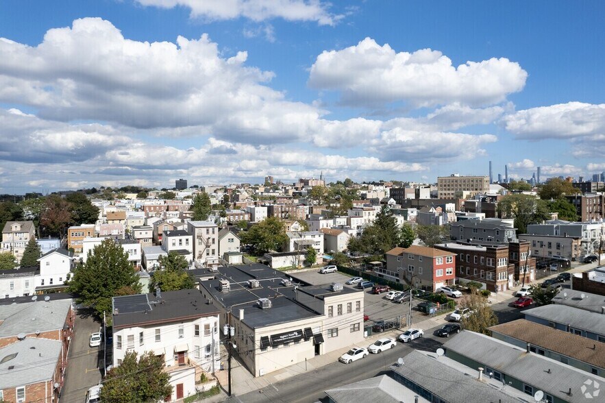1310 5th St, North Bergen, NJ à louer - Aérien – Image 2 sur 28