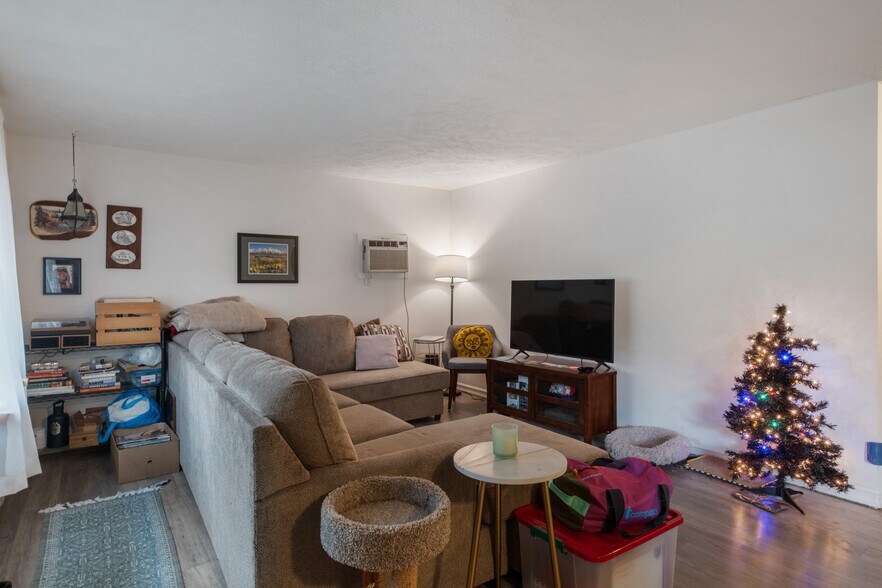 1723 E 13th Ave, Spokane, WA à vendre - Photo de l’immeuble – Image 3 sur 14