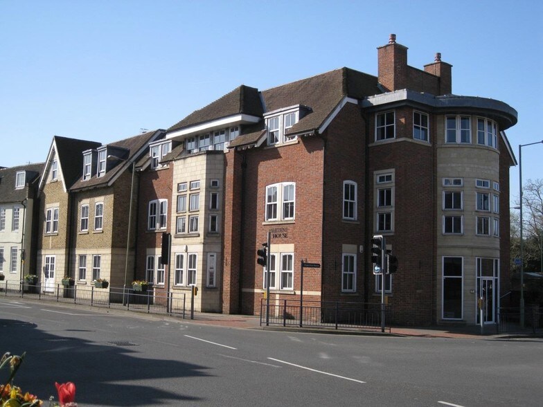 34 Bell St, Reigate à louer - Photo de l’immeuble – Image 3 sur 3