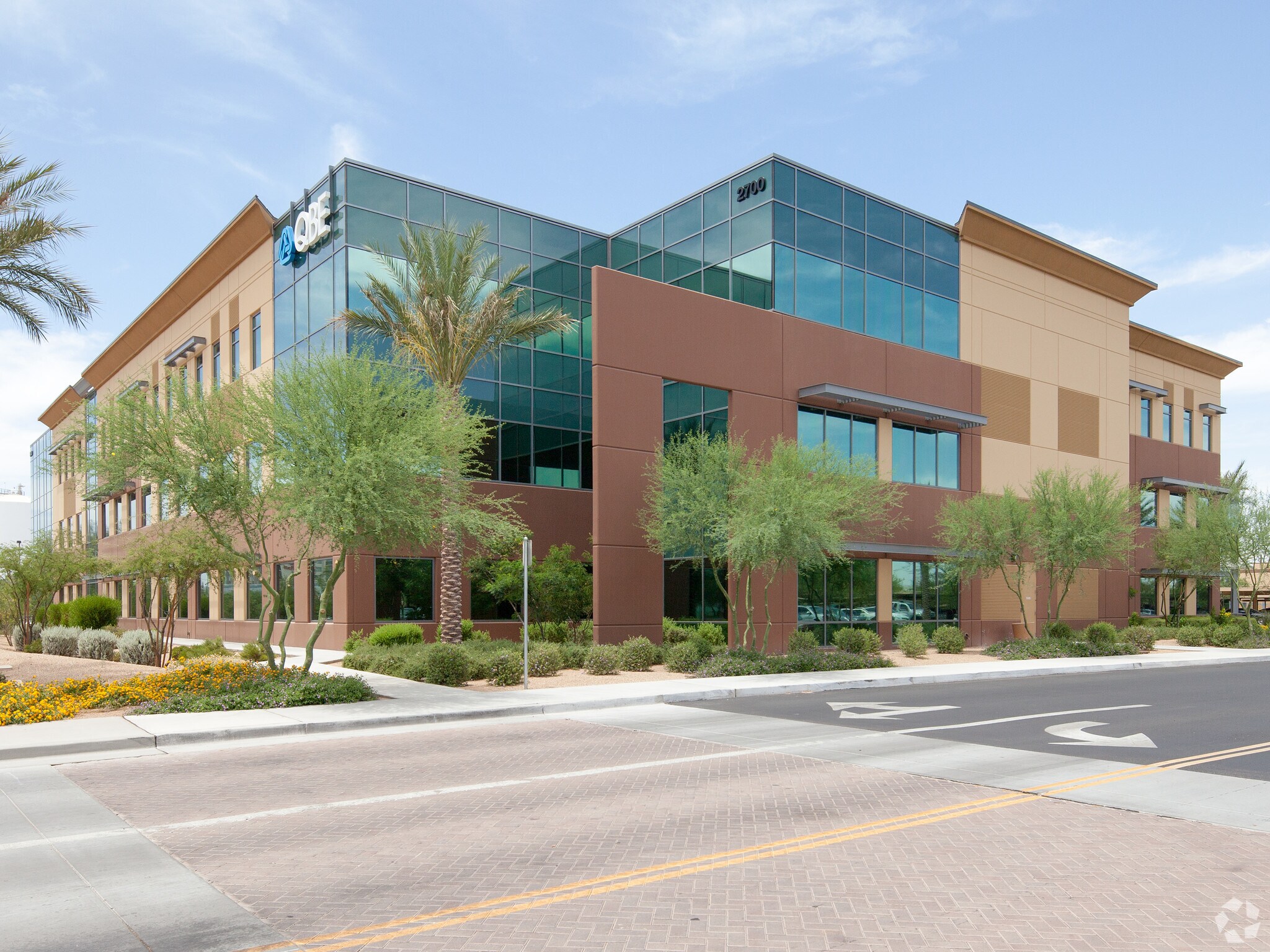 2700 W Frye Rd, Chandler, AZ à louer Photo de l’immeuble– Image 1 sur 8