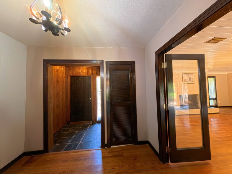 2575 Old Highway 24, Hattiesburg, MS à vendre - Photo de l’immeuble – Image 3 sur 17